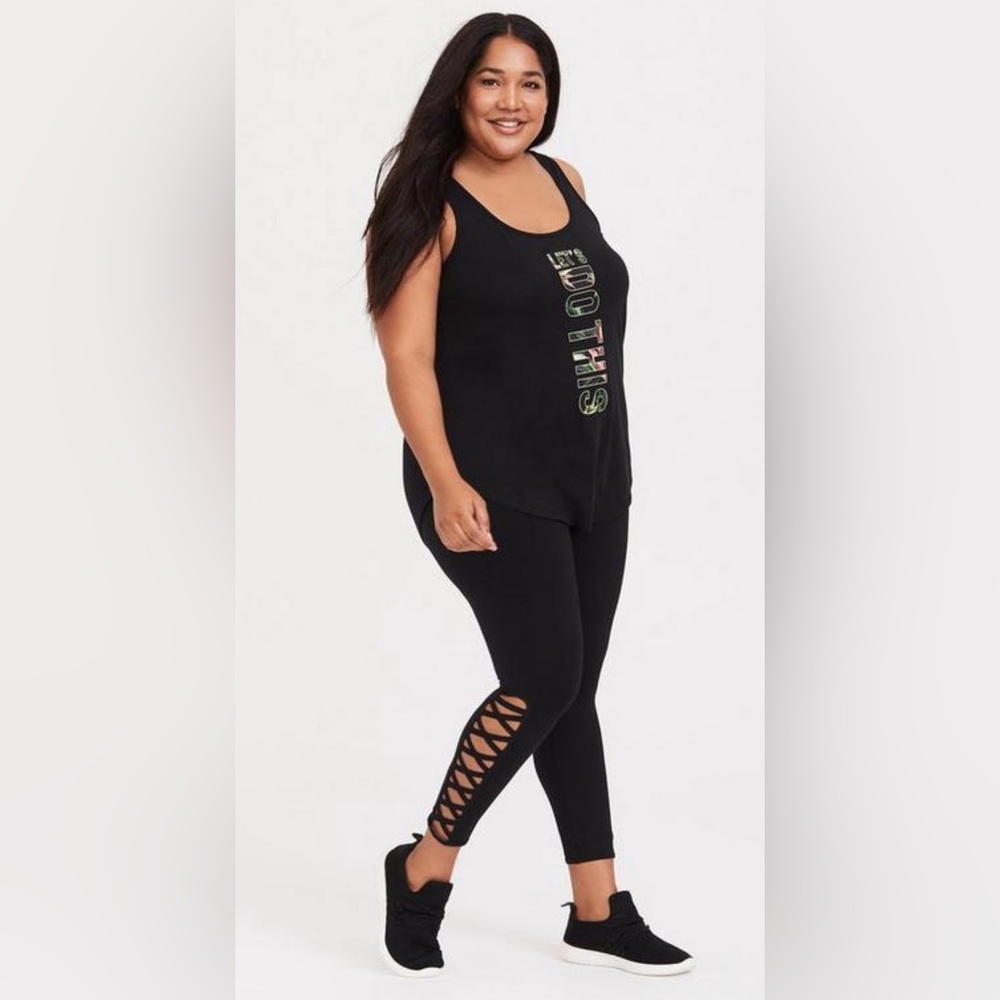 TORRID Active Black Lattice Detail Leggings Pants size 00 Medium/ Large - Picture 15 of 15